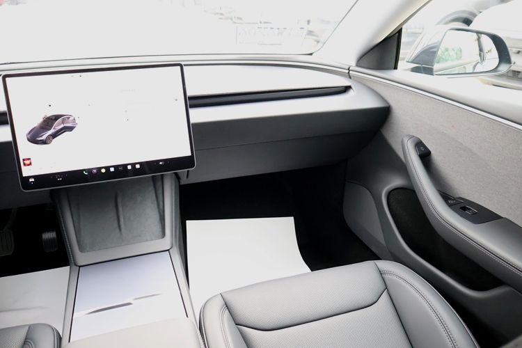 3车型配置盘点:入门级最受欢迎开元棋牌网站特斯拉Model(图3) 3车型配置盘点:入门级最受欢迎开元棋牌网站特斯拉Model(图3)