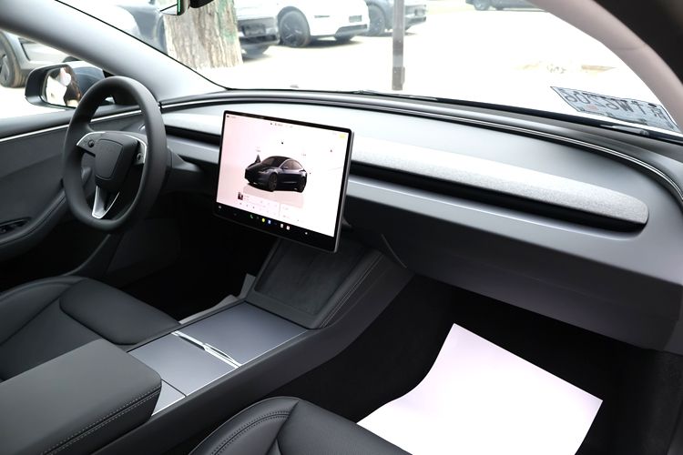 3车型配置盘点:入门级最受欢迎开元棋牌网站特斯拉Model(图19) 3车型配置盘点:入门级最受欢迎开元棋牌网站特斯拉Model(图19)