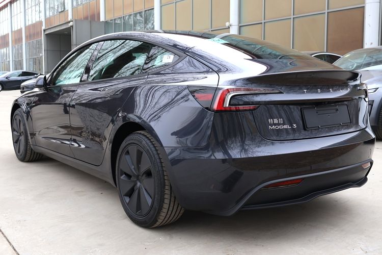 3车型配置盘点:入门级最受欢迎开元棋牌网站特斯拉Model(图24) 3车型配置盘点:入门级最受欢迎开元棋牌网站特斯拉Model(图24)